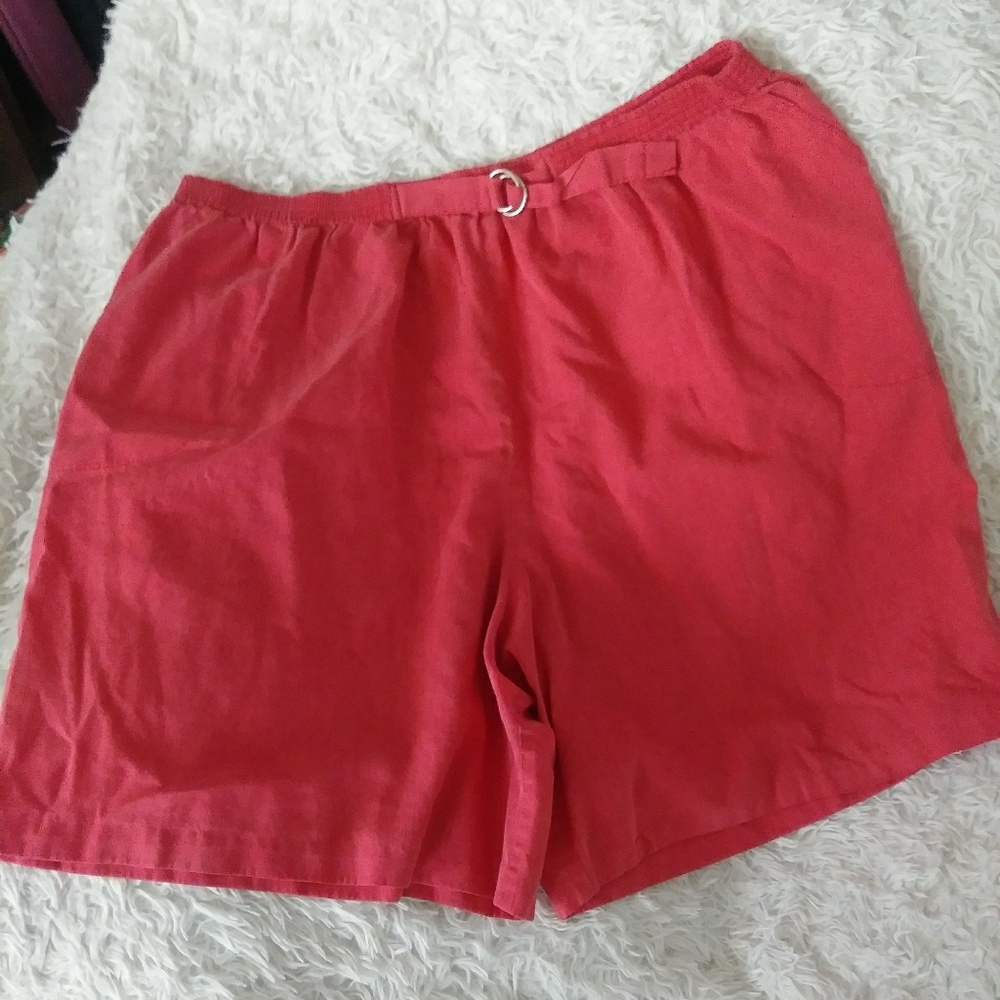 Coral shorts
